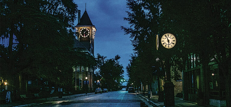 Downtown Street Cafes
