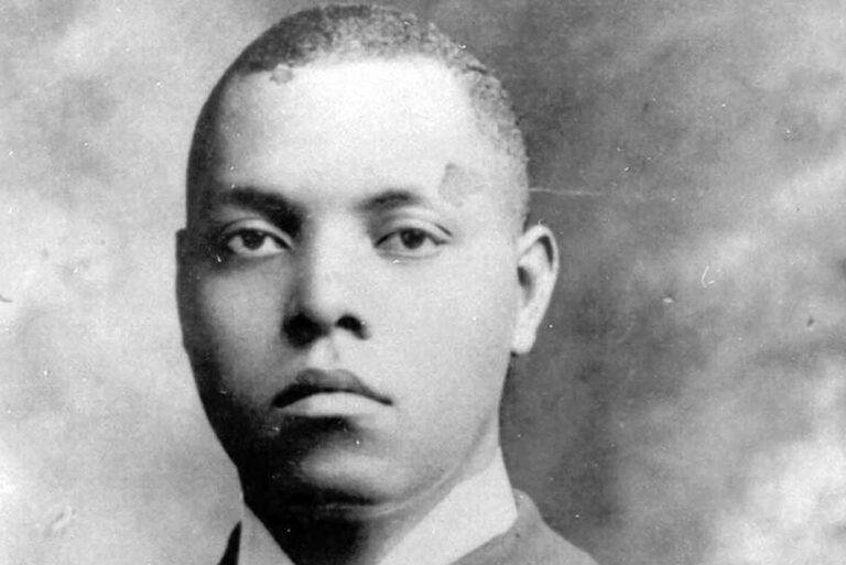 A New Bern Trailblazer