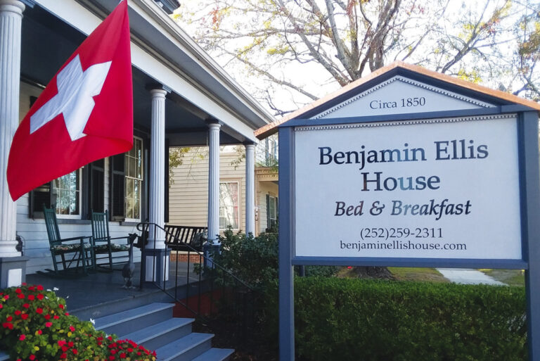 Benjamin Ellis House Celebrates 40 Years!